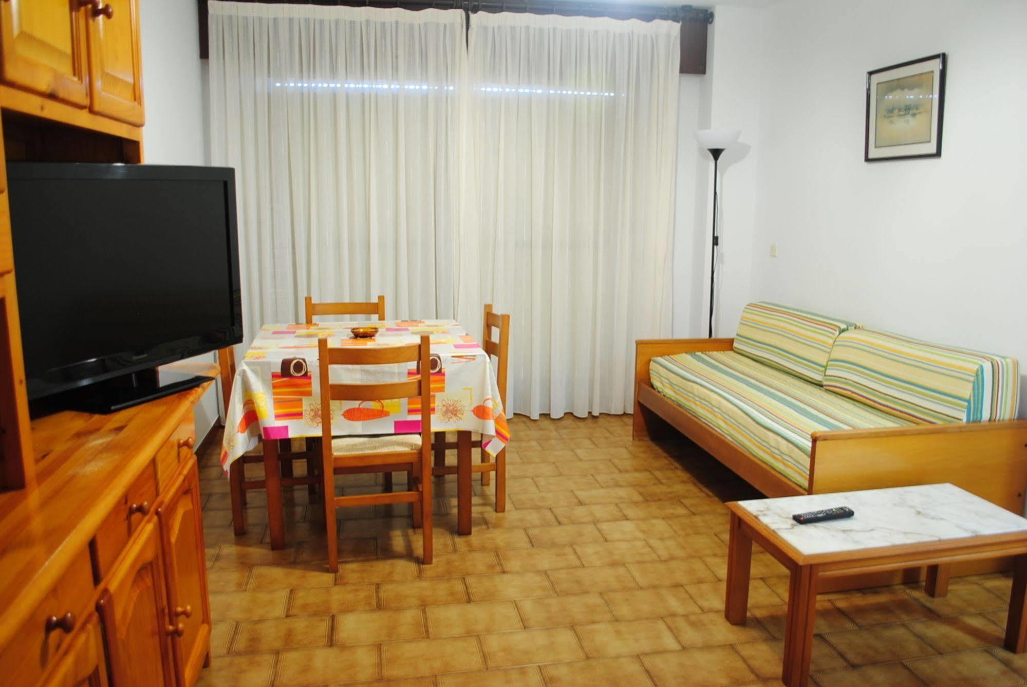 Apartamentos Suaces 诺哈 外观 照片